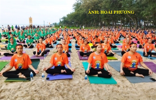 Ngày Yoga Quốc tế năm 2022 tại Bình Thuận 